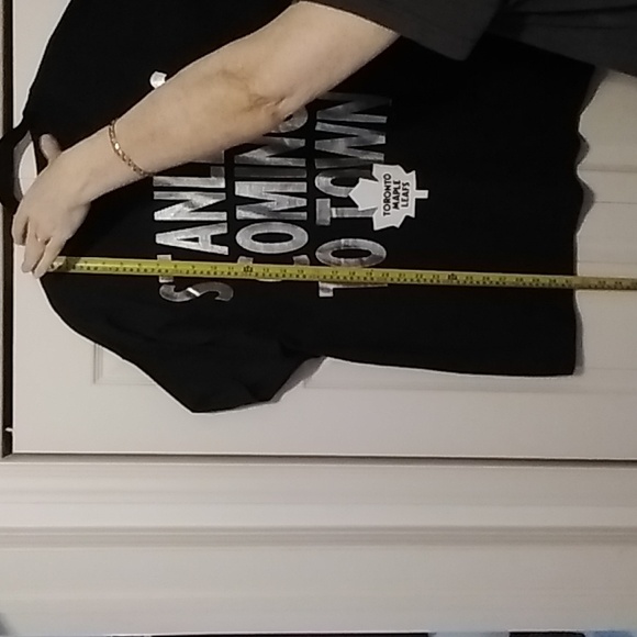 Toronto Maple Leafs t shirt - Picture 4 of 6